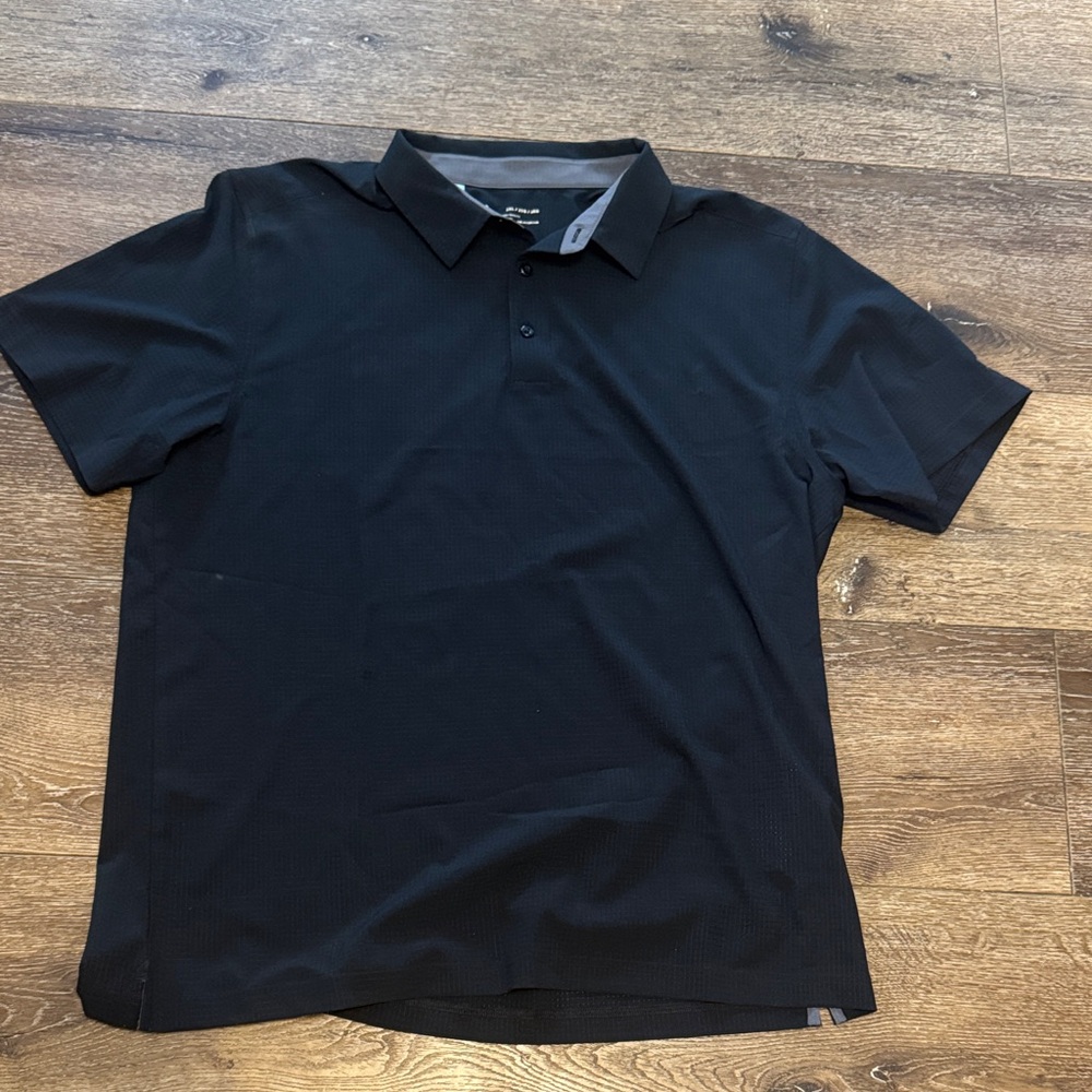 Under armour black polo 2XL‎